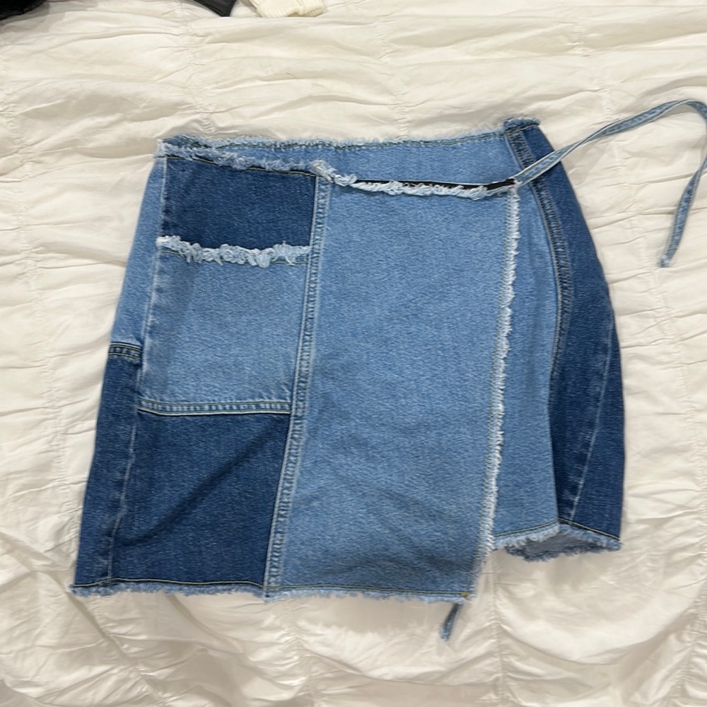 Denim skirt